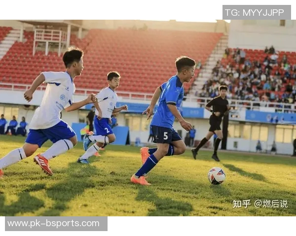 球星热议快乐足球理念彰显运动真谛点燃大众参与激情